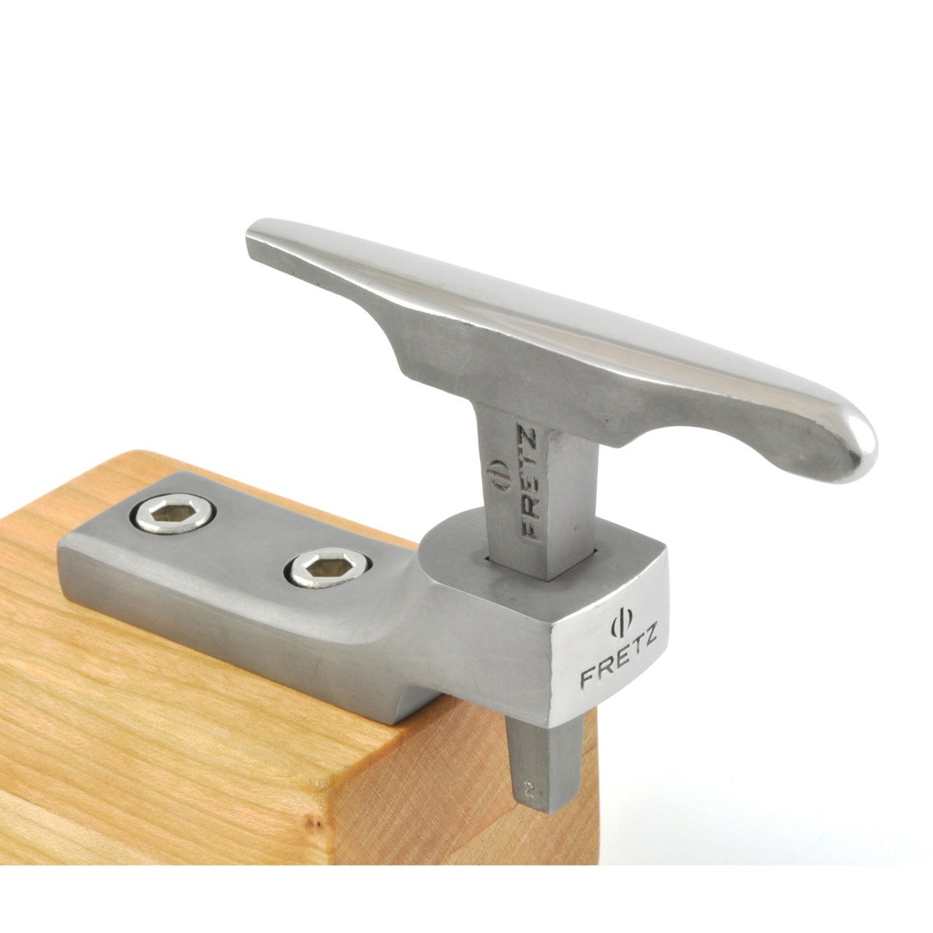 FRETZ R-2 Tapered Round Raising Stake